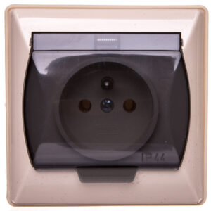 73b9f007a24414efb76f8b1be3e18b1c