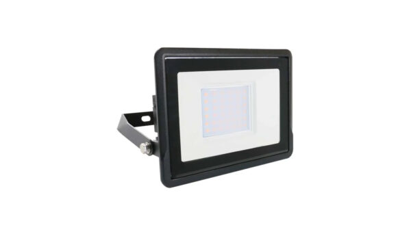 4c8831930e943f464af76d7a4f3e1db8