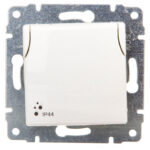 8d649676044f64f061e28de280cb58df