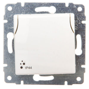 8d649676044f64f061e28de280cb58df