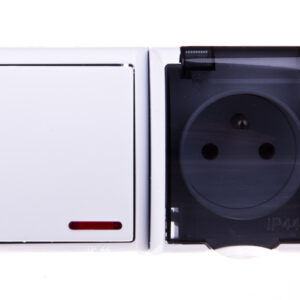 1ed3e45879b09edbb4d55d32013ee60b