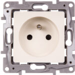 d5892fc0aa2feec6b16f79bf063b3cb7